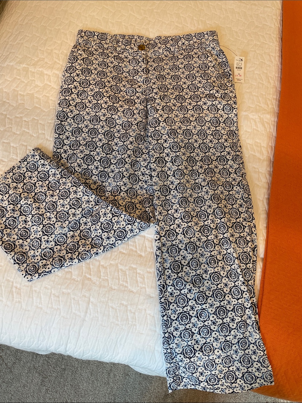 Talbots Navy and White Geometric Printed Crop Pants 2P